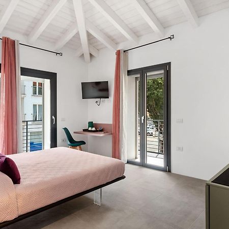 Double D House Bed and Breakfast Olbia Eksteriør billede